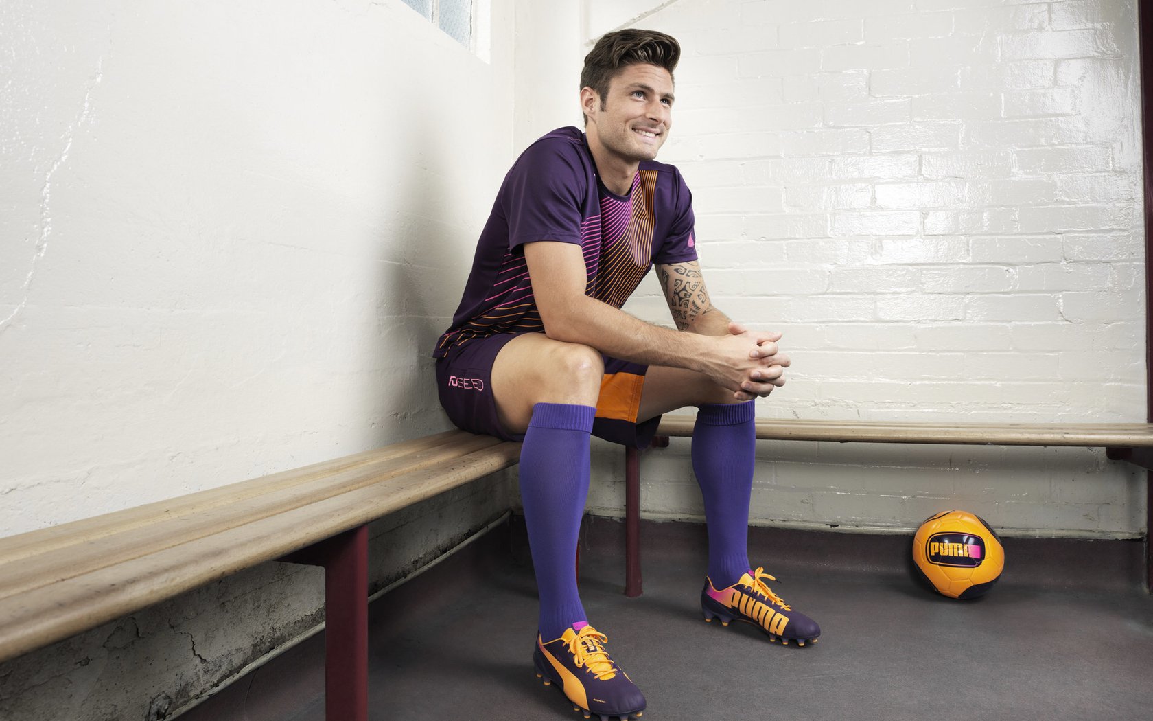 开云体育在线赛事直播-灰熊宣布阵容重建主打年轻化路线，灰熊的阵容